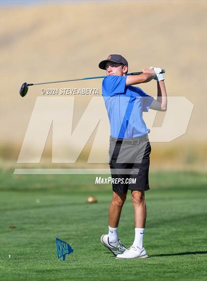Thumbnail 2 in CHSAA 5A Finals - Day 2 photogallery.