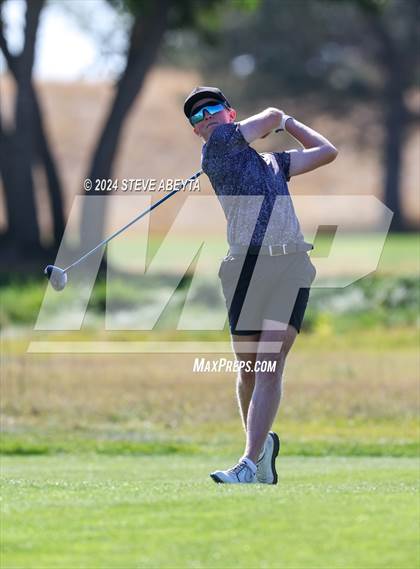 Thumbnail 1 in CHSAA 5A Finals - Day 2 photogallery.