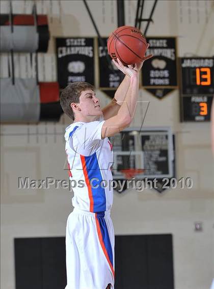 Thumbnail 1 in Southwestern vs. Boulder (RockCanyon Winter Shootout) photogallery.