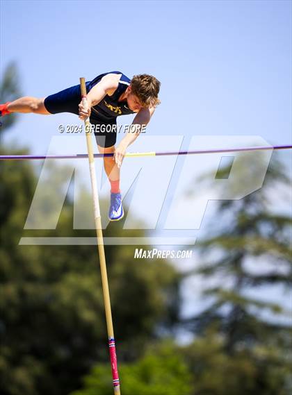 Thumbnail 2 in CIF Southern Section Divisional Finals (Boys) photogallery.