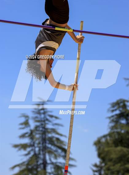 Thumbnail 2 in CIF Southern Section Divisional Finals (Boys) photogallery.