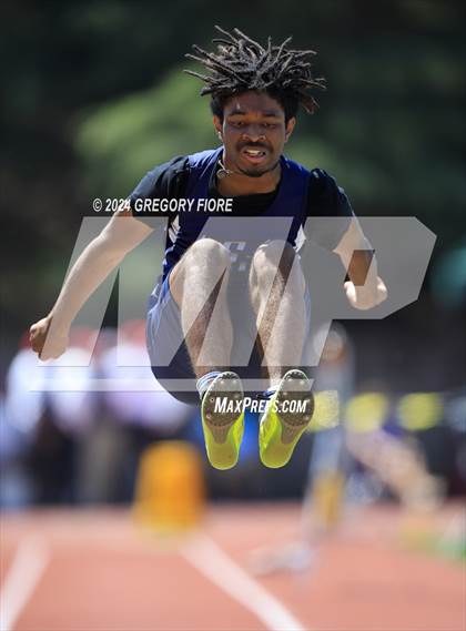 Thumbnail 2 in CIF Southern Section Divisional Finals (Boys) photogallery.