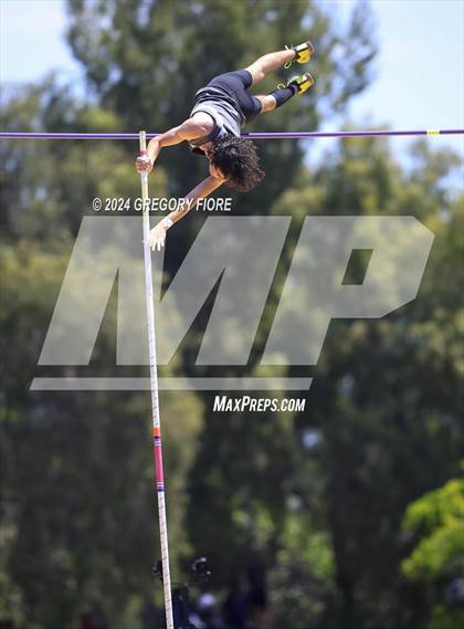 Thumbnail 2 in CIF Southern Section Divisional Finals (Boys) photogallery.