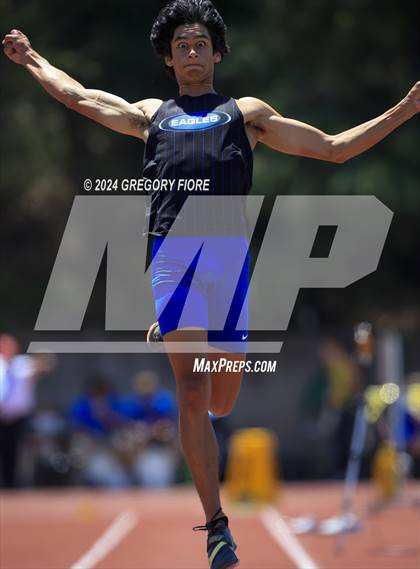Thumbnail 1 in CIF Southern Section Divisional Finals (Boys) photogallery.