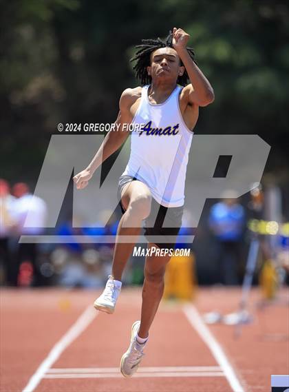 Thumbnail 3 in CIF Southern Section Divisional Finals (Boys) photogallery.