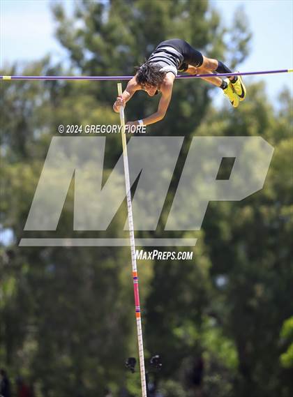 Thumbnail 2 in CIF Southern Section Divisional Finals (Boys) photogallery.