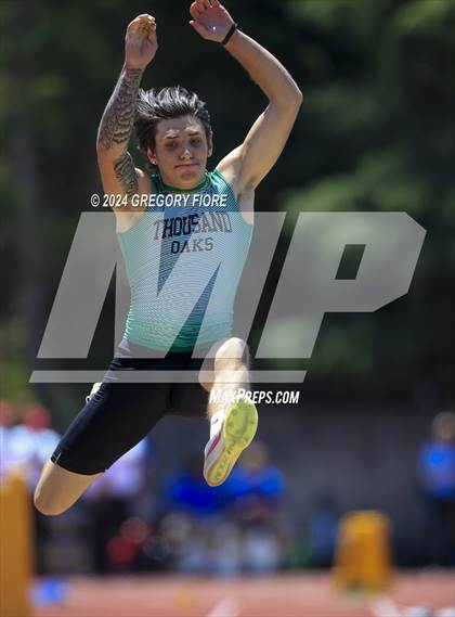 Thumbnail 3 in CIF Southern Section Divisional Finals (Boys) photogallery.