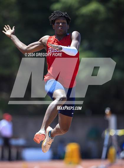 Thumbnail 2 in CIF Southern Section Divisional Finals (Boys) photogallery.