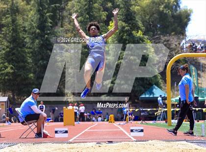 Thumbnail 2 in CIF Southern Section Divisional Finals (Boys) photogallery.