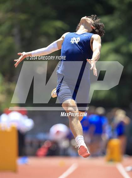 Thumbnail 2 in CIF Southern Section Divisional Finals (Boys) photogallery.