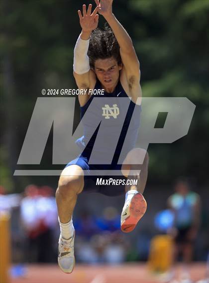 Thumbnail 2 in CIF Southern Section Divisional Finals (Boys) photogallery.