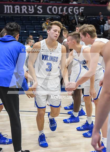 Thumbnail 2 in Pleasant Grove vs. James Logan (MaxPreps MLK Classic) photogallery.