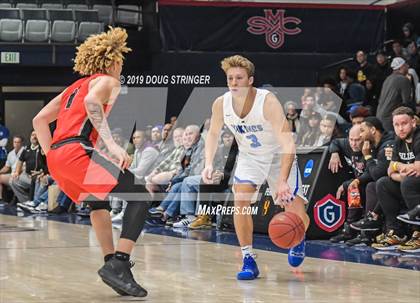 Thumbnail 2 in Pleasant Grove vs. James Logan (MaxPreps MLK Classic) photogallery.
