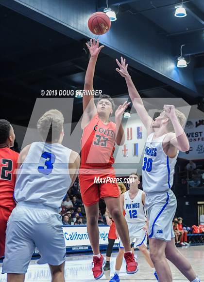 Thumbnail 3 in Pleasant Grove vs. James Logan (MaxPreps MLK Classic) photogallery.