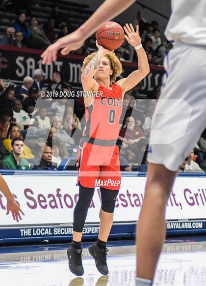 Thumbnail 2 in Pleasant Grove vs. James Logan (MaxPreps MLK Classic) photogallery.
