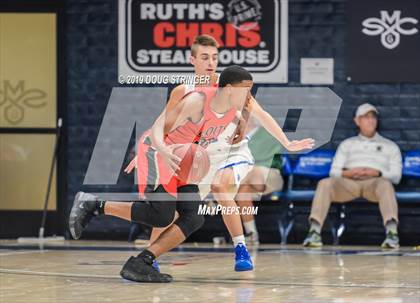 Thumbnail 3 in Pleasant Grove vs. James Logan (MaxPreps MLK Classic) photogallery.