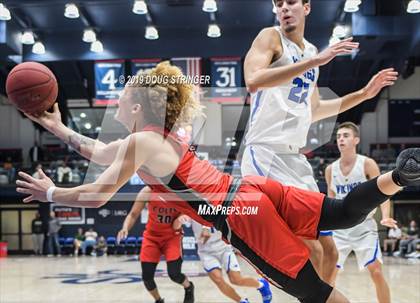 Thumbnail 1 in Pleasant Grove vs. James Logan (MaxPreps MLK Classic) photogallery.