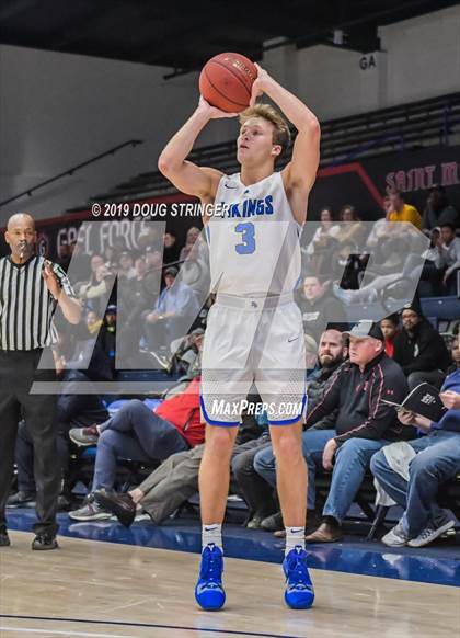Thumbnail 3 in Pleasant Grove vs. James Logan (MaxPreps MLK Classic) photogallery.