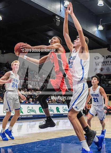 Thumbnail 2 in Pleasant Grove vs. James Logan (MaxPreps MLK Classic) photogallery.