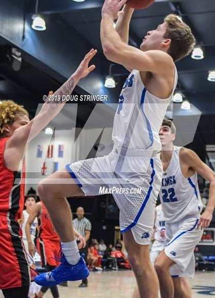 Thumbnail 3 in Pleasant Grove vs. James Logan (MaxPreps MLK Classic) photogallery.