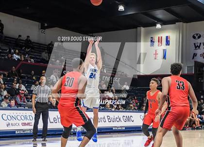 Thumbnail 2 in Pleasant Grove vs. James Logan (MaxPreps MLK Classic) photogallery.