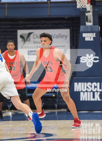Thumbnail 2 in Pleasant Grove vs. James Logan (MaxPreps MLK Classic) photogallery.