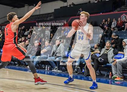 Thumbnail 1 in Pleasant Grove vs. James Logan (MaxPreps MLK Classic) photogallery.