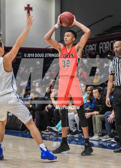 Thumbnail 3 in Pleasant Grove vs. James Logan (MaxPreps MLK Classic) photogallery.
