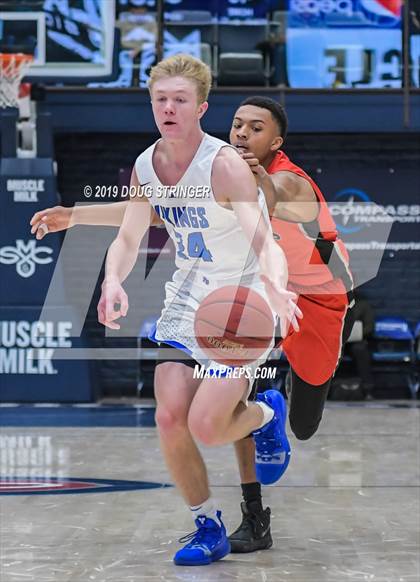 Thumbnail 1 in Pleasant Grove vs. James Logan (MaxPreps MLK Classic) photogallery.