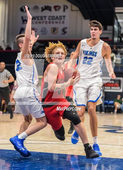 Thumbnail 2 in Pleasant Grove vs. James Logan (MaxPreps MLK Classic) photogallery.