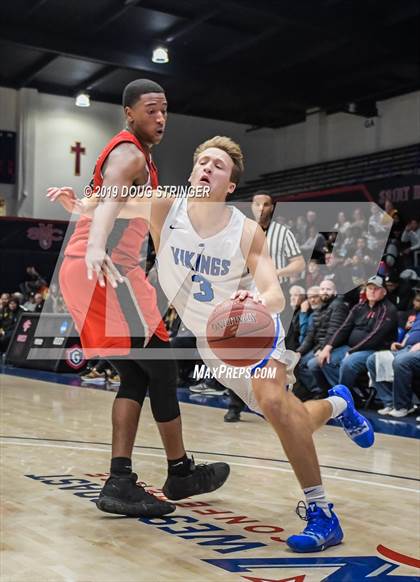 Thumbnail 1 in Pleasant Grove vs. James Logan (MaxPreps MLK Classic) photogallery.