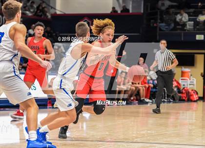 Thumbnail 2 in Pleasant Grove vs. James Logan (MaxPreps MLK Classic) photogallery.