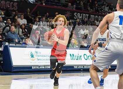 Thumbnail 1 in Pleasant Grove vs. James Logan (MaxPreps MLK Classic) photogallery.
