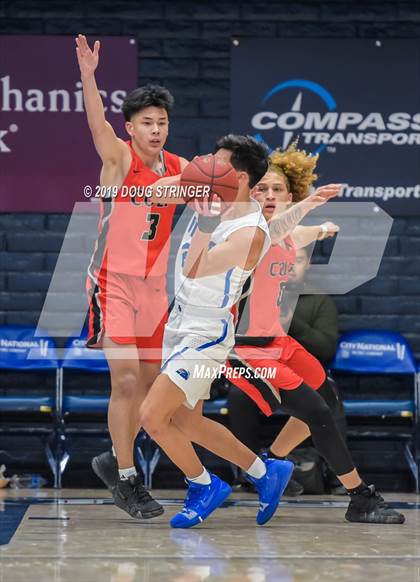 Thumbnail 3 in Pleasant Grove vs. James Logan (MaxPreps MLK Classic) photogallery.