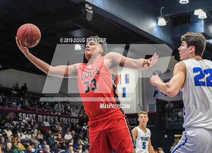 Thumbnail 3 in Pleasant Grove vs. James Logan (MaxPreps MLK Classic) photogallery.