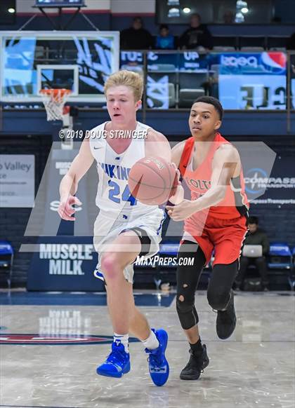 Thumbnail 2 in Pleasant Grove vs. James Logan (MaxPreps MLK Classic) photogallery.