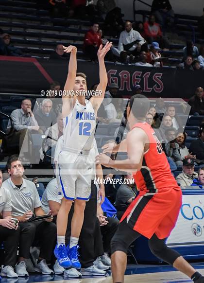 Thumbnail 1 in Pleasant Grove vs. James Logan (MaxPreps MLK Classic) photogallery.