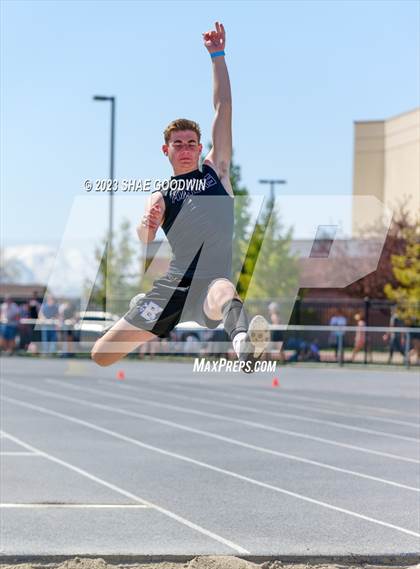 Thumbnail 2 in Tiger Trials Invitational photogallery.