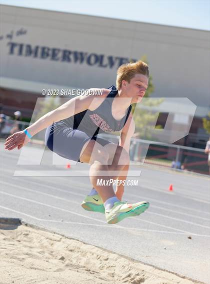 Thumbnail 3 in Tiger Trials Invitational photogallery.