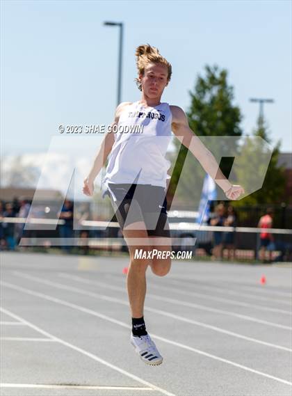 Thumbnail 1 in Tiger Trials Invitational photogallery.