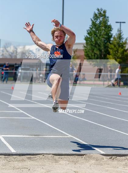 Thumbnail 3 in Tiger Trials Invitational photogallery.