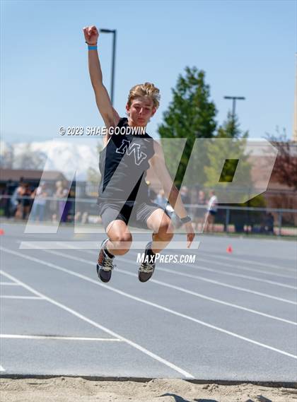 Thumbnail 2 in Tiger Trials Invitational photogallery.