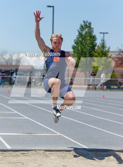 Thumbnail 1 in Tiger Trials Invitational photogallery.