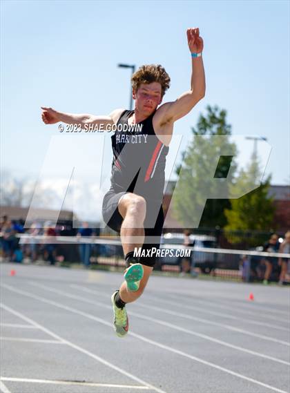 Thumbnail 2 in Tiger Trials Invitational photogallery.