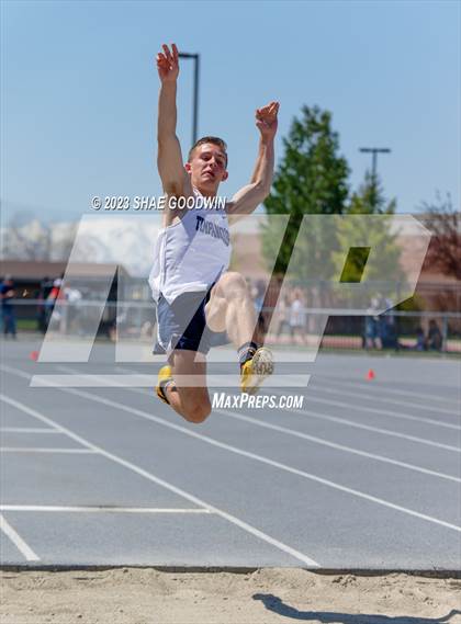 Thumbnail 3 in Tiger Trials Invitational photogallery.