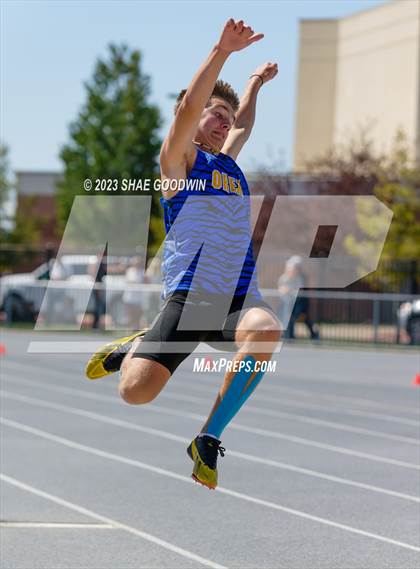 Thumbnail 1 in Tiger Trials Invitational photogallery.