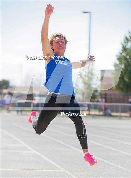 Thumbnail 3 in Tiger Trials Invitational photogallery.