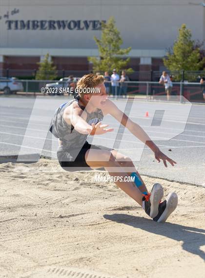Thumbnail 3 in Tiger Trials Invitational photogallery.