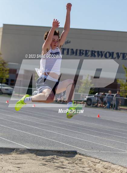 Thumbnail 1 in Tiger Trials Invitational photogallery.