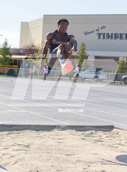 Thumbnail 2 in Tiger Trials Invitational photogallery.